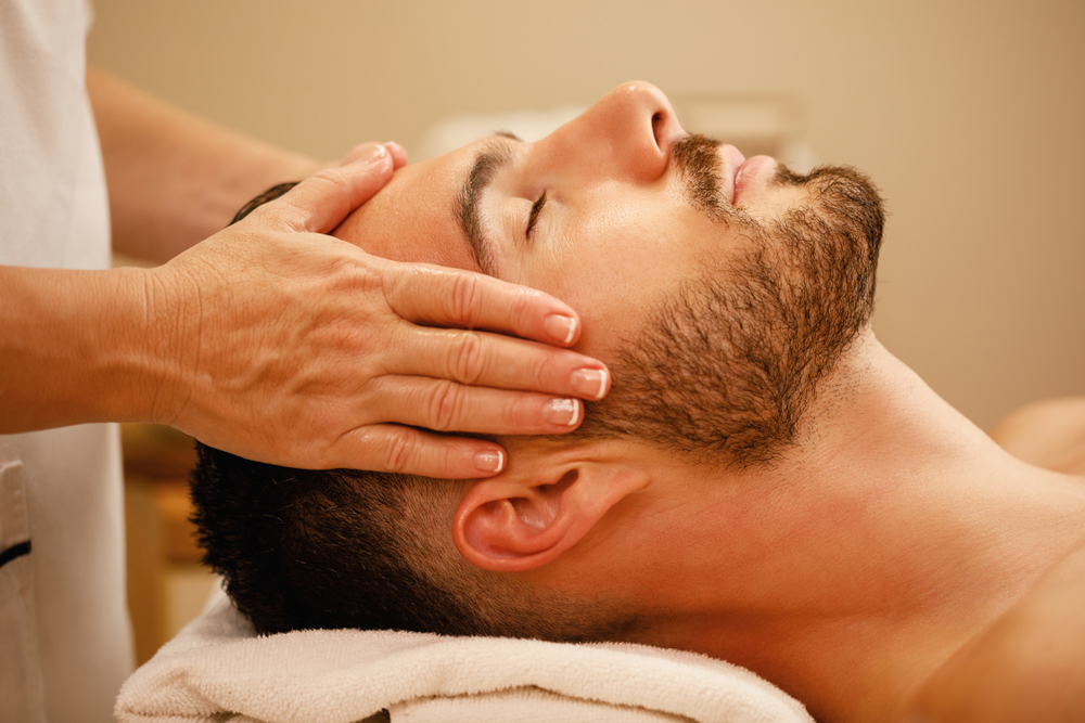 close up,of,man,getting,head,massage,and,relaxing,with,eyes